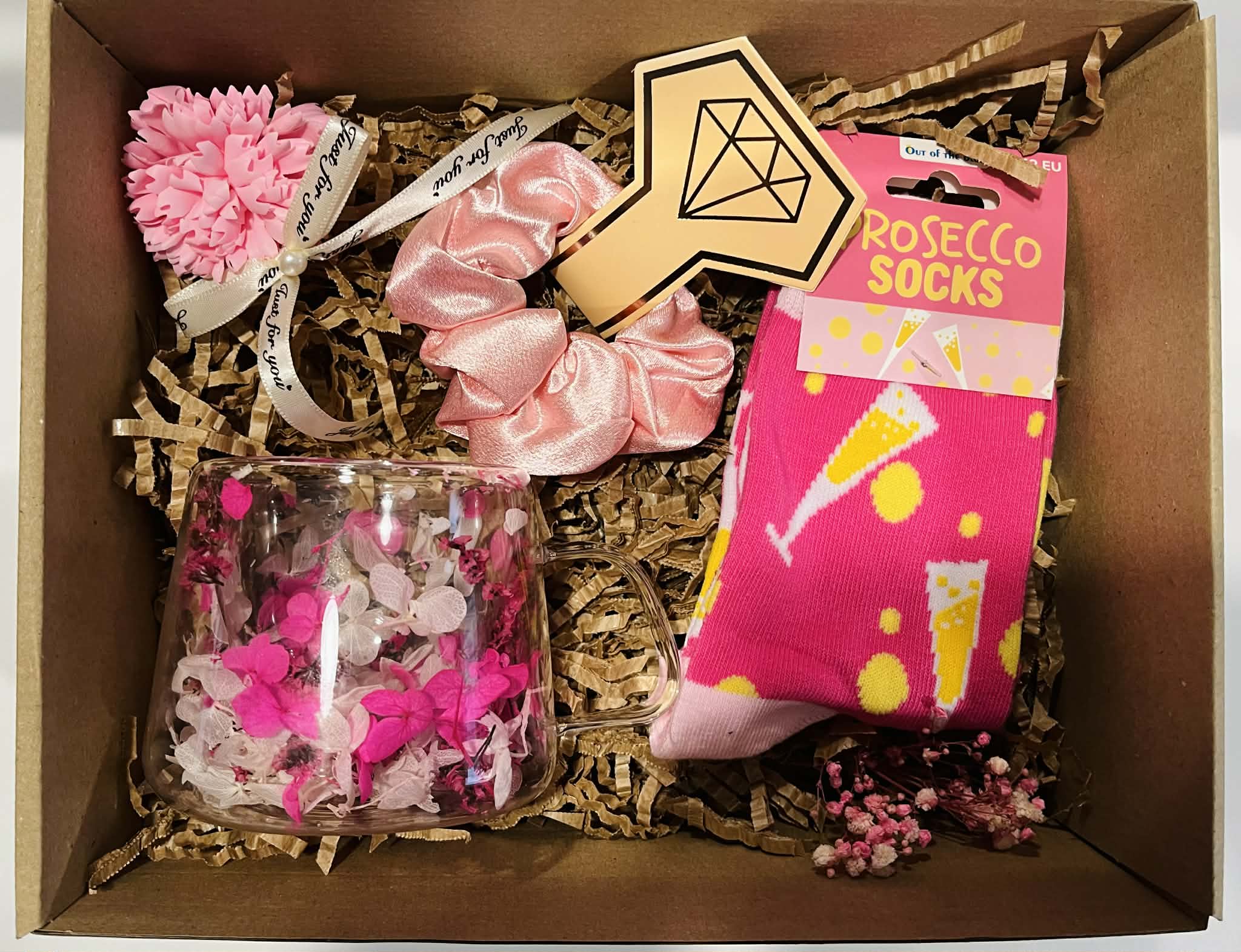 Box prezentowy dla niej PROSECCO – różowy zestaw skarpetki scrunchie kubek - obrazek 2
